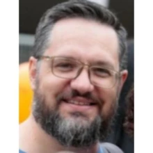 foto do professor fernando bernardes